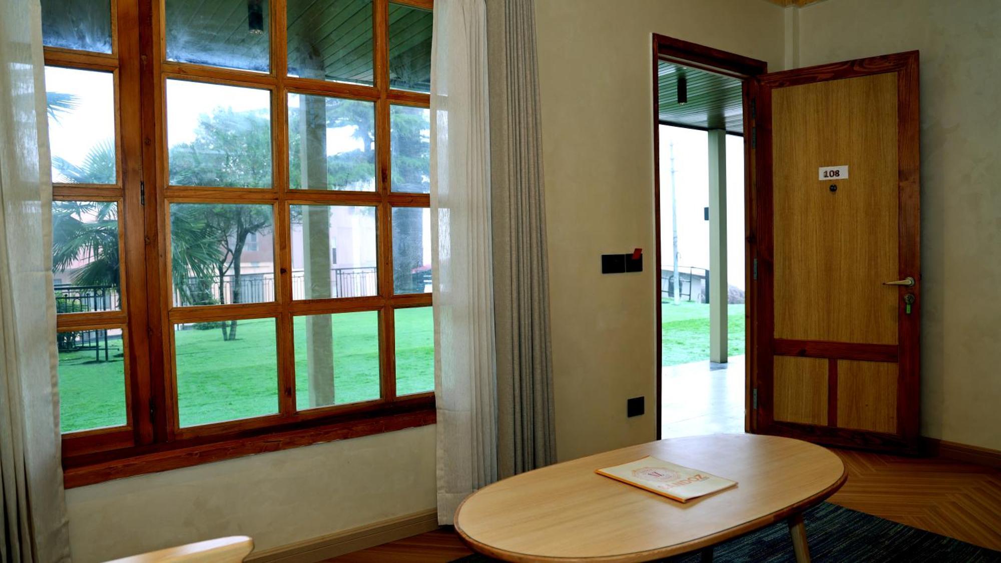 Sandoz Minerva - A Boutique Resort Mussoorie Zewnętrze zdjęcie