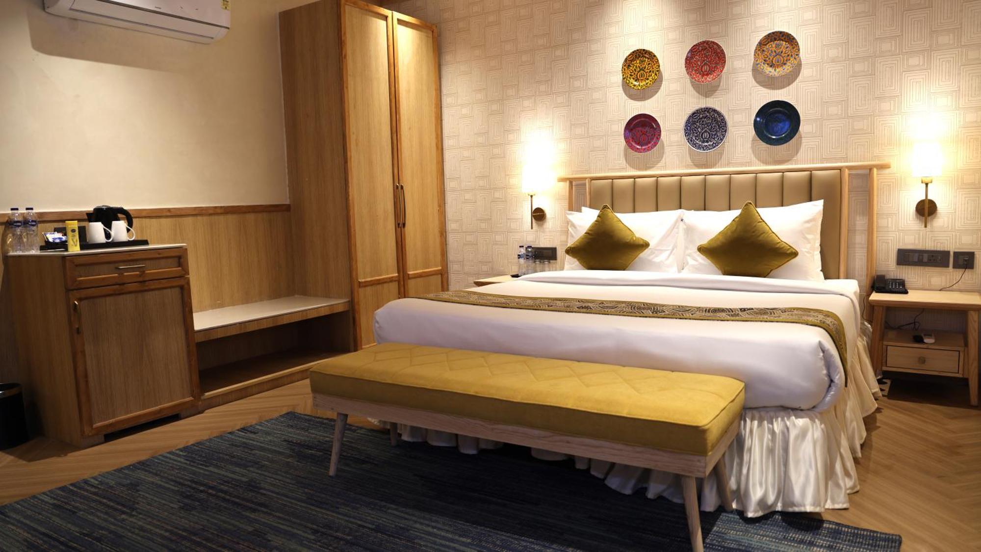 Sandoz Minerva - A Boutique Resort Mussoorie Zewnętrze zdjęcie
